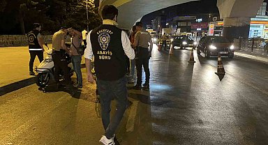 Esenyurt'ta motosikletli şahıslara yönelik uygulama yapıldı