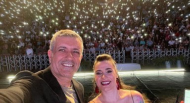 Esenyurt'ta vatandaşlar Ceylan Ertem konseri ile eğlendi