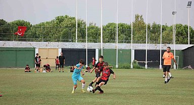 Geleceğin yıldız futbolcu adayları Pamukkale Cup'ta boy gösteriyor