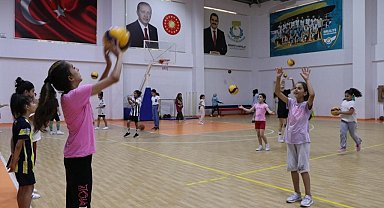 Gençler yaz tatilini Haliliye Belediyesiyle geçiriyor