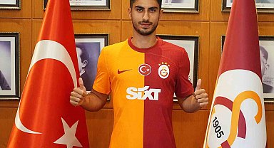 İlhami Siraçhan Nas: "Böyle büyük bir kulübün parçası olmaktan dolayı çok mutluyum"