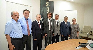 İnegöl İşletme Fakültesi'nde yeni Dekan Prof. Dr. Orhan Bozkurt oldu