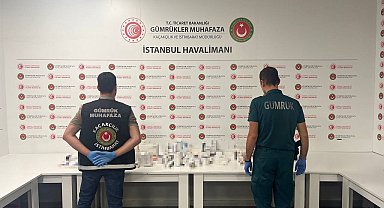 İstanbul Havalimanı'nda piyasa değeri 27 milyon lira olan kaçak ilaç ele geçirildi