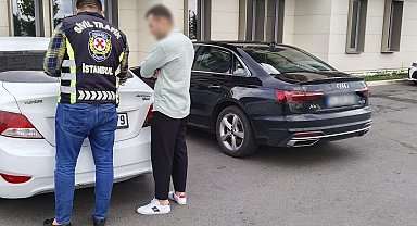 İstanbul'da emniyet şeridini işgal eden sürücüye ceza