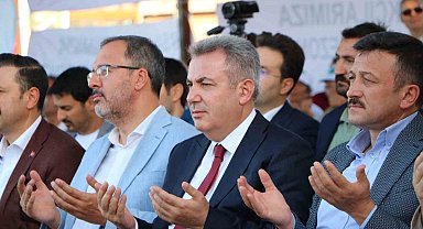 İzmirli balıkçılar 'Vira Bismillah' dedi
