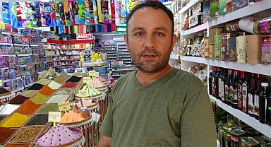 Kapının önüne bırakılan deniz yatağı turist kadın tarafından çalındı