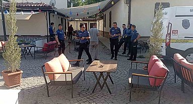 Kavgada akrabasını göğsünden ve kolundan vurdu