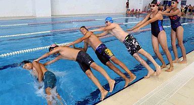 Kepez Belediyesi Spor Kulübü antrenörleri, kendi sporcularını yetiştiriyor