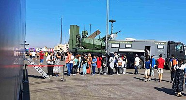 Kepez'in Bilim ve Teknoloji Tırı'na TEKNOFEST'te yoğun ilgi