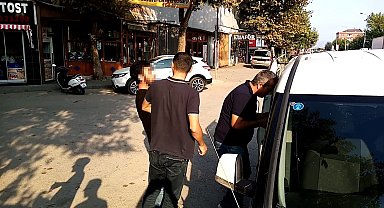 Market görevlisini darp edip kaçan hırsızı vatandaşlar yakaladı