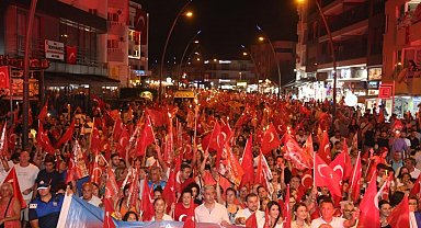 Marmarisliler konserde coştu