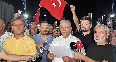 Mega kentte taksimetre ücretlerine zam isteyen taksiciler Yenikapı'da eylem yaptı