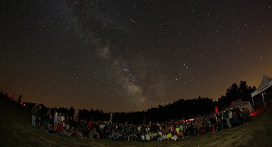 Meteor Yağmurları Sındırgı'da Seyredilecek   