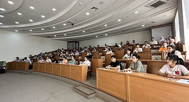 Özbekistan'da Türkçe Yeterlik Sınavı'na rekor katılım