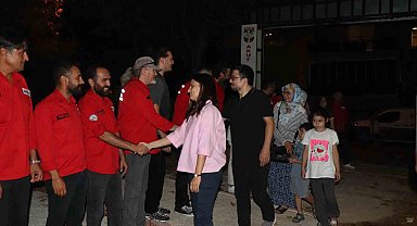 Rönesans'ın enkazından 3 gün sonra çıkan aile kurtarıcılarını unutmadı