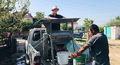 Selçuk'ta domatesten salçaya gelenekselleşen iş birliği