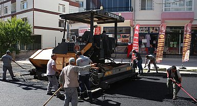 Sincan'da sıcak asfalt çalışması devam ediyor