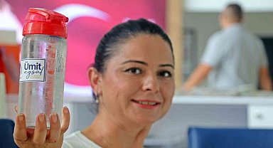 Suyu cam matarada içmeye başladılar, 6 ayda 1,5 ton plastik atığın önüne geçtiler