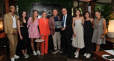 Türkiye Kadın Voleybol Milli Takımı, She's Mercedes ile buluştu