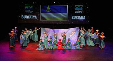 Uluslararası Halk Dansları'nda 25 ülkenin halk dansları yarışıyor