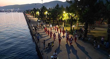 Yarımca Sahili'nde mehteran gösterisi
