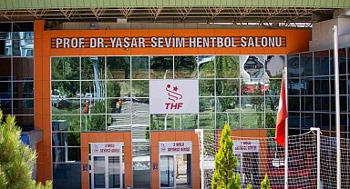 Yaşar Sevim ve Cemal Kütahya'nın adları hentbol salon ve tesisinde yaşayacak