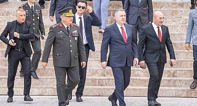 101'inci yılında İzmir'in kurtuluşu canlandırıldı