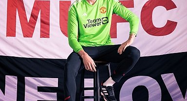 Altay Bayındır, Manchester United'ın Şampiyonlar Ligi kadrosunda yer aldı