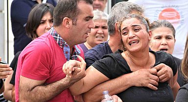 Antalya'da 3 genç için gözyaşları sel oldu, aile kapatılan yola tepki gösterdi