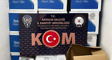 Antalya'da 725 bin adet kaçak makaron ele geçirildi: 5 gözaltı