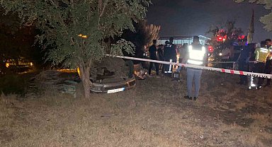 Antalya'da refüje çarpıp takla atan otomobil sürücüsü hayatını kaybetti