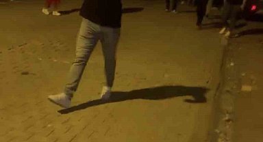 Asker eğlencesinde yol kapattılar, havaya ateş ettiler