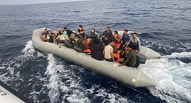 Ayvacık açıklarında 41 kaçak göçmen yakalandı