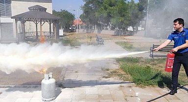 Baklan'da emniyet personeline yangın söndürme eğitimi verildi