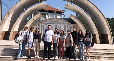 Başarılı öğrenciler Balkan turu yaptı