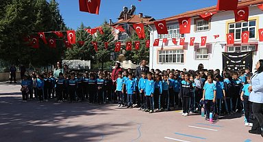 Başkan Arslan, Çamelili öğrencileri yalnız bırakmadı