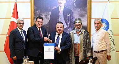 Başkan Böcek, esnaf temsilcilerini ağırladı