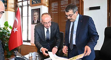 Başkan Kavuş, Bakan Tekin'e DOST Meram'ı anlattı