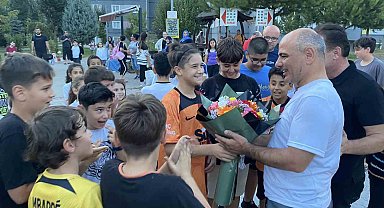 Başkan Söğüt sözünü tuttu, çocuklarla buluştu