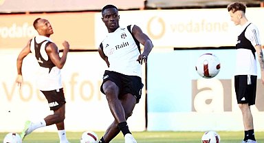 Beşiktaş, Trabzonspor maçı hazırlıklarını sürdürdü