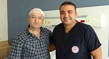 Beynindeki tümör "konuşarak" çıkarıldı
