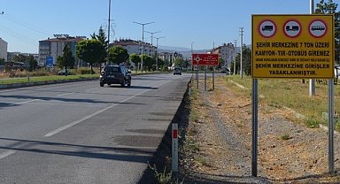 Beyşehir'in giriş ve çıkışlarındaki görünür noktalara uyarı levhaları yerleştirildi