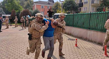 Bir ilçenin kabusu olmuşlardı...Terkinler çetesi üyeleri adliyeye böyle getirildi