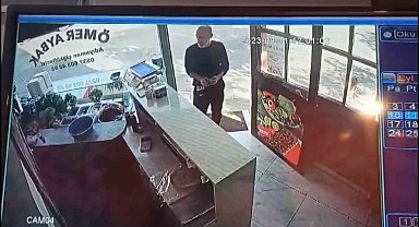 Bursa'da dükkana giren hırsız cüzdanı çalıp kayıplara çalıştı