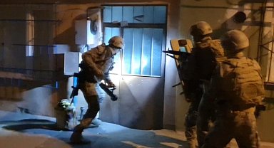 Bursa'da FETÖ operasyonu...'Bylock' kullanan 6 kişi gözaltına alındı