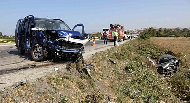 Çanakkale'de feci kaza: 2 ölü, 5 yaralı