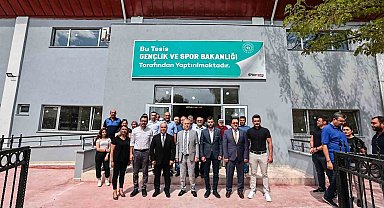 Çardak Kapalı Spor Salonu ve Gençlik Merkezi tamamlandı