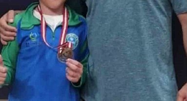 Çayırova Belediyesi sporcularından 8 madalya birden
