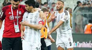 Cenk Tosun bu sezon Süper Lig'de ilk kez forma giydi