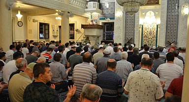 Denizli'de Mevlid Kandili dualarla idrak edildi